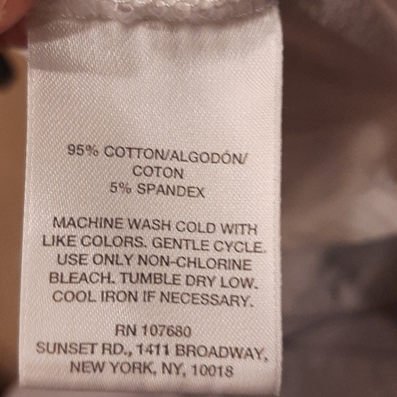 Sunset Rd. Ruffled Tank Top - Picture 7 of 7